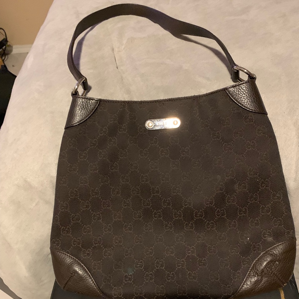 Gucci cross body